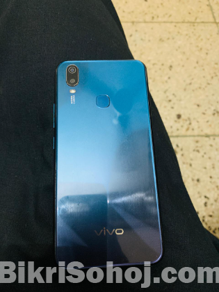 Vivo y11